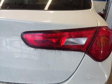 Fanale post dx int ALFA ROMEO GIULIETTA del 2014