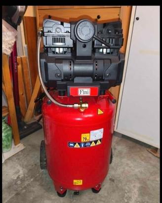 Compressore verticale silenziato 50 litri Fini