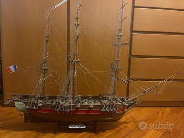 Nave francese Le Superbe