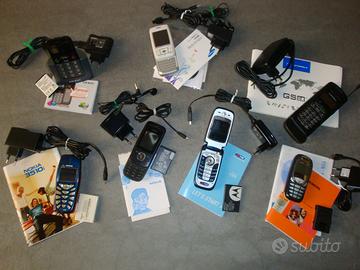 Apple, Motorola, Nokia, ecc.- 9 Cellulari vintage