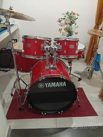 Batteria Yamaha Riddeen come nuova