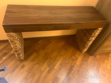 Tavolino portalampada