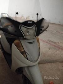 sh 300 elaborato scattante e rapido 60mil kilomet