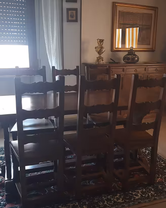 Tavolo in legno massello in noce + 6 sedie