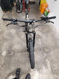 E-MTB XP X-Flow Taglia L (Ruote 29/27.5)