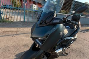 Yamaha X-Max 300 Tech Max