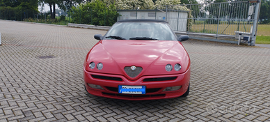 Alfa Romeo Spider 3.0 V6 12V