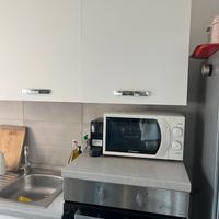 cucina completa di elettrodomestici 