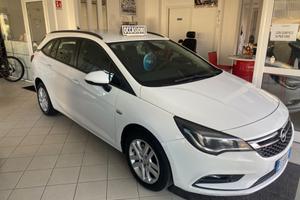 Opel Astra 1.6 CDTI Sports Tourer - automatico