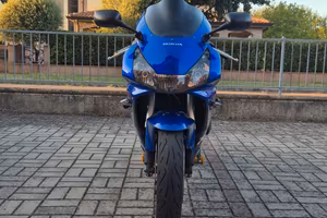 Honda CBR 954rr fireblade 
