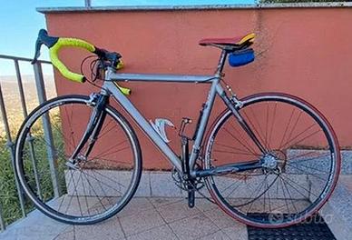 Bicicletta corsa cambio Campagnolo Record B