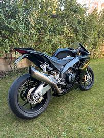 Aprilia rsv4 aprc