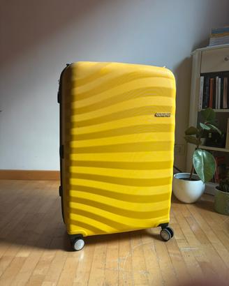 American tourister