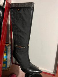 stivali alti donna guess