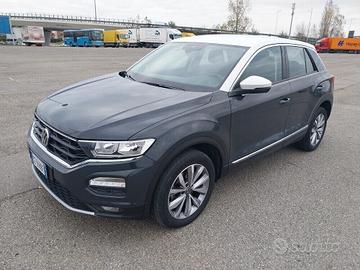 Volkswagen T-Roc 1.6 TDI Elegance BlueMotion