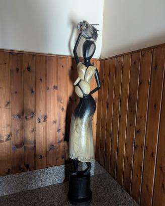 Statua Etnica in legno