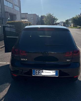 VOLKSWAGEN GOLF 6