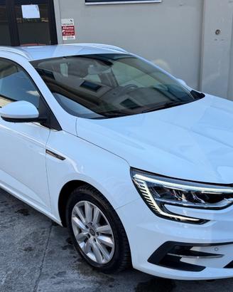 Renault Megane Mégane Blue dCi 115 CV EDC