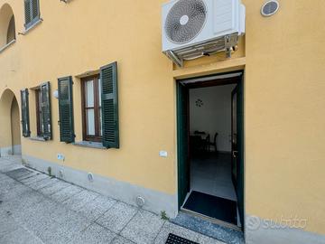 "LA Meta" bilocale Merone-Lago di Pusiano