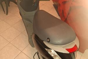 Piaggio Zip 50 2t