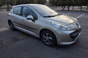 PEUGEOT 207 1.4 HDI 