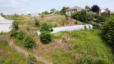 TER. RESIDENZIALE A SOMMARIVA PERNO