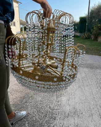 2 lampadari in ottone d’orato con cristalli