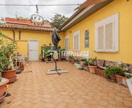 Villa Bifamiliare a Fiumicino 3 locali