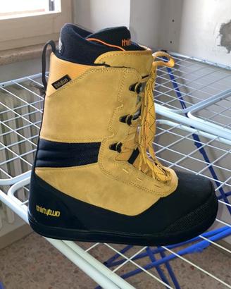 Attrezzatura da snowboard