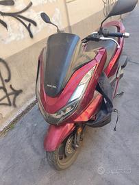 Honda pcx 125 del 2021