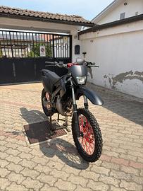 HM 50