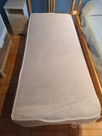 n. 2 materassi singoli