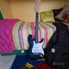 Chitarra elettrica Eko S-350 see thru blue quilted