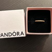 Anello pandora taglia 50 oro e brillantini