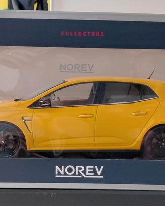 modello automobile Norev Megane Rs 1/18
