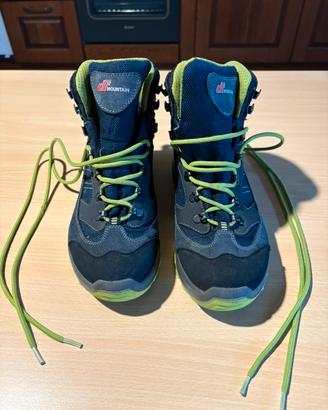 Scarponcini trekking