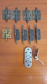 Lotto Ferramenta Vintage: Cerniere in Bronzo...
