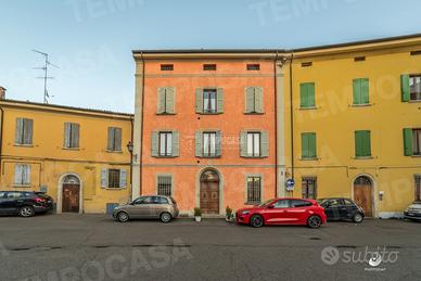 Bilocale al primo piano con ascensore affittato