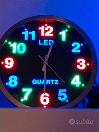 Orologio  a luce Led Brillante