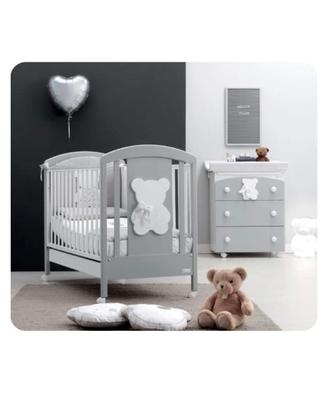 Lettino per bambini  completo nuovo