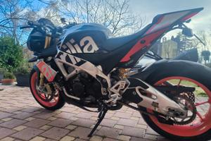 Aprilia tuono v4 1100  giugno 2015