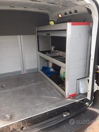 mobiletti per attrezzature  