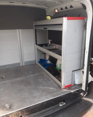 mobiletti per attrezzature  