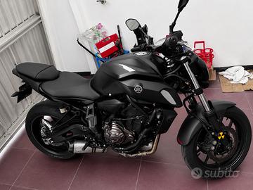 Yamaha MT-07 Total Black