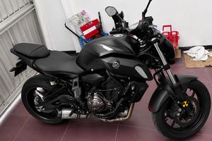 Yamaha MT-07 Total Black
