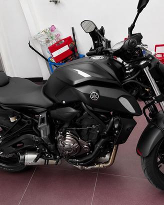 Yamaha MT-07 Total Black
