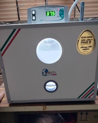Incubatrice fiem 50