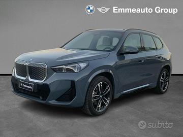 BMW iX1 eDrive 20 xLine