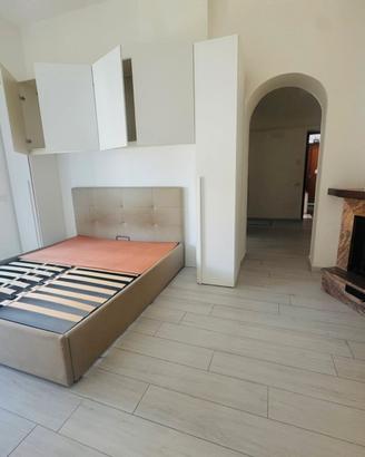 Pregiato: monolocale