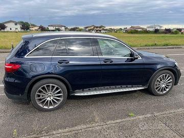 AUTO  MERCEDES  GLC 250  4 RM USATA